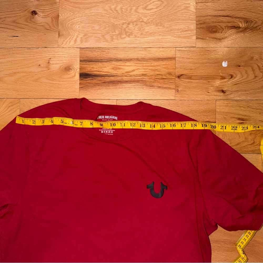 True Religion | Men's Red T-Shirt size XL - Picture 5 of 8